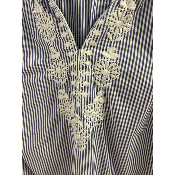 Talbots Blue White Pencil Stripe Floral Embroidered Peasant Top Sz L - Picture 5 of 10